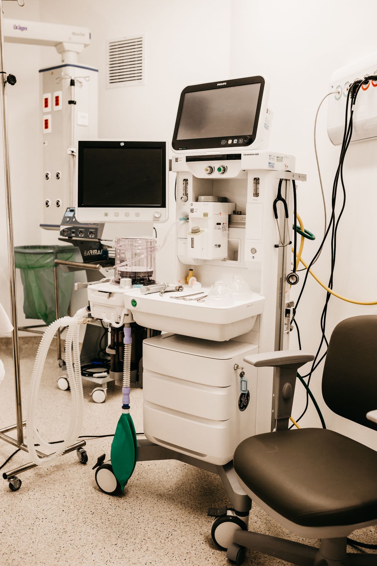 Clinical equipment for Port-a-Cath placement